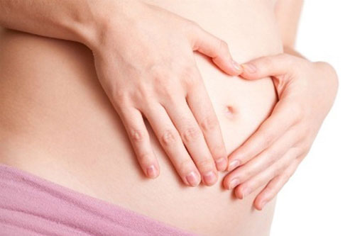 Đau bụng dưới do mang thai ngoài tử cung